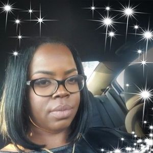 Meet your Posher, Felisha